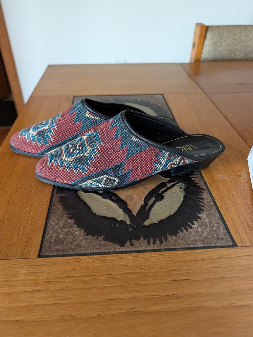 Vintage Y2K 2000s Sbicca Tapestry Mules Kilim Print Southwest Needlepoint Boho